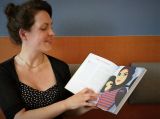 Lesen hilft, den eigenen Weg zu finden: Ein kleiner Gang mit Sara Otto durch das Jugendbuch